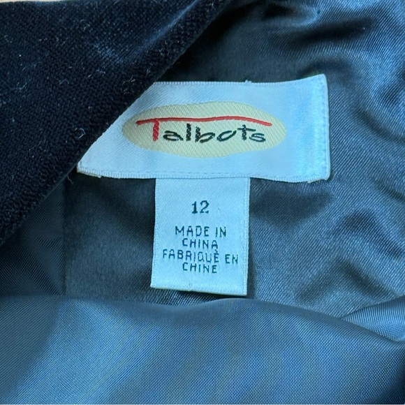 Talbots Vintage Black Velvet Sleeveless Button Back Top Women’s‎ 12 EUC - Picture 5 of 9